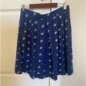 Rare ModCloth, Swan Print Skirt. *Like New* Fits US 8/10.